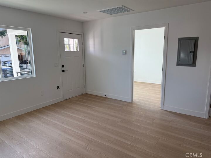 Property Photo:  1217 E 100th  CA 90002 