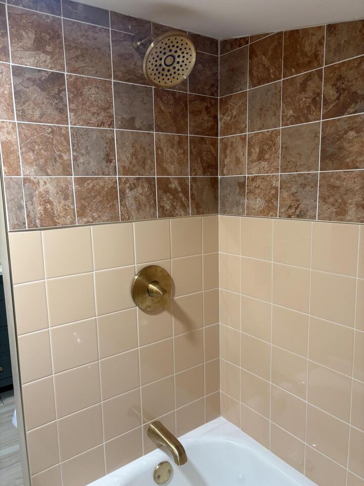 Property Photo: 58 Shore Road ME 04002