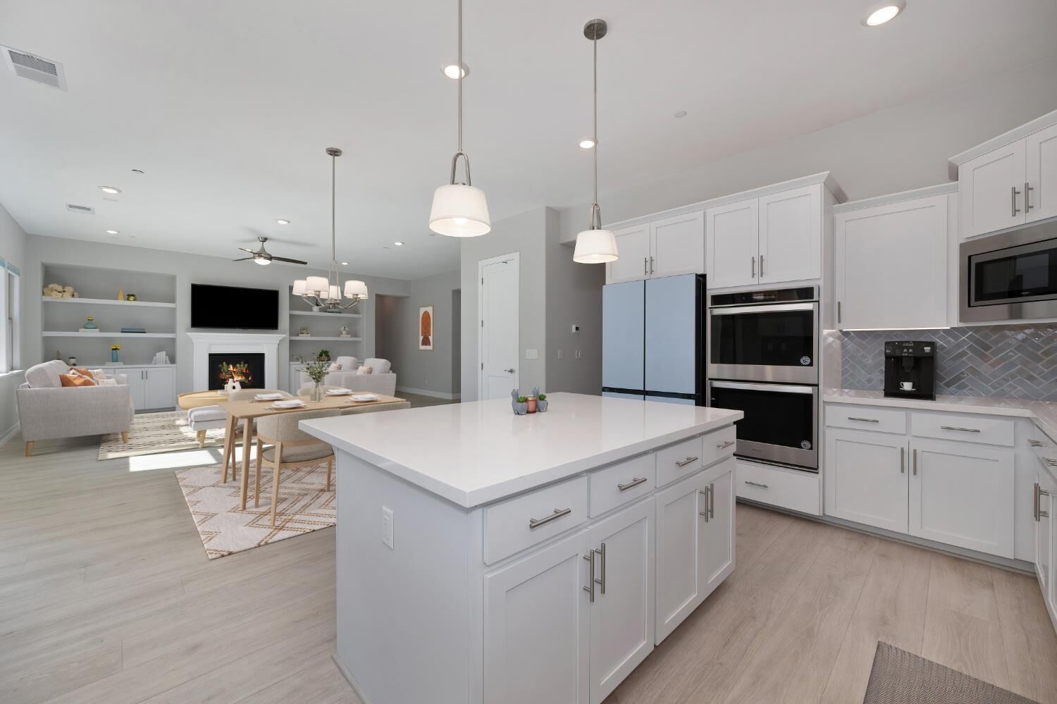 Property Photo:  2954 Laredo Drive  CA 95765 