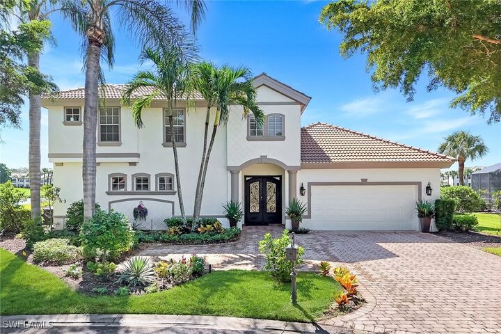 Property Photo:  22660 Fairlawn Court  FL 34135