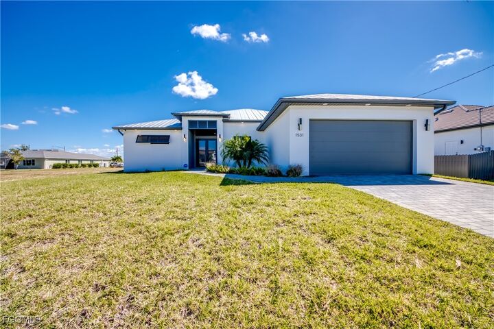 1531 NW 40th Place  Cape Coral FL 33993 photo