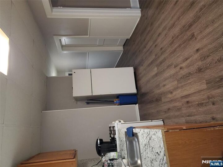 Property Photo:  404 6th Street Apta  NJ 07107 