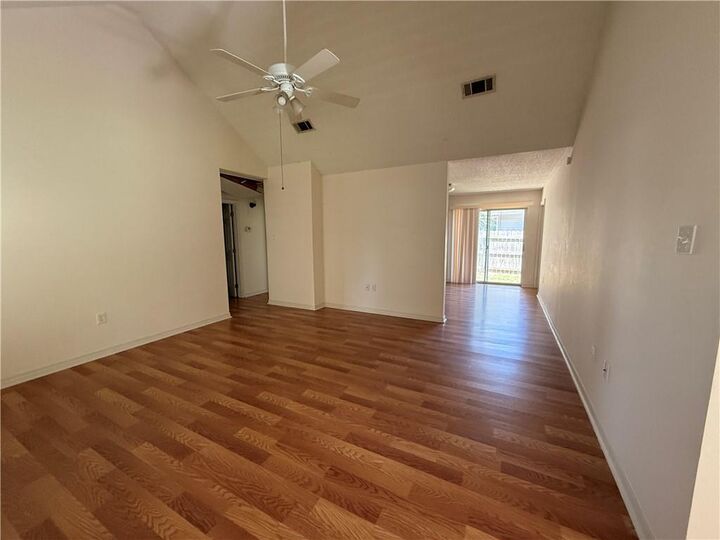 Property Photo:  2030 Swan Street  LA 70460