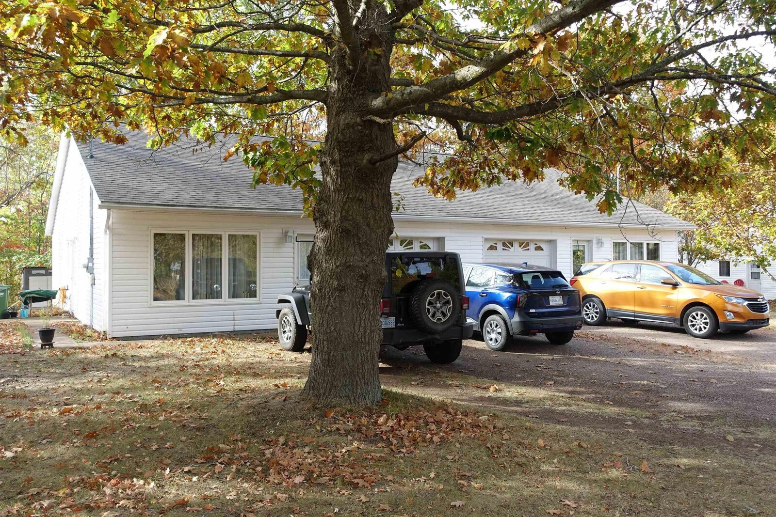 Property Photo: 1198-1200 Maple Street NS B0P 1V0