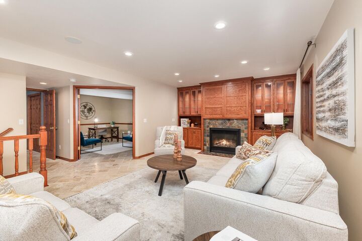 17128 Jonquil Avenue  Lakeville MN 55044 photo