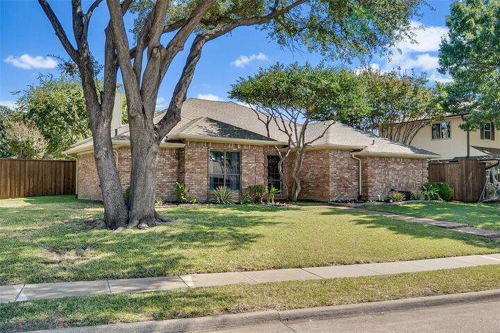 Property Photo:  4456 Birdsong Lane  TX 75093 