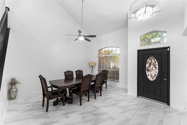 Property Photo:  6408 Wolf Creek Court  TX 76018