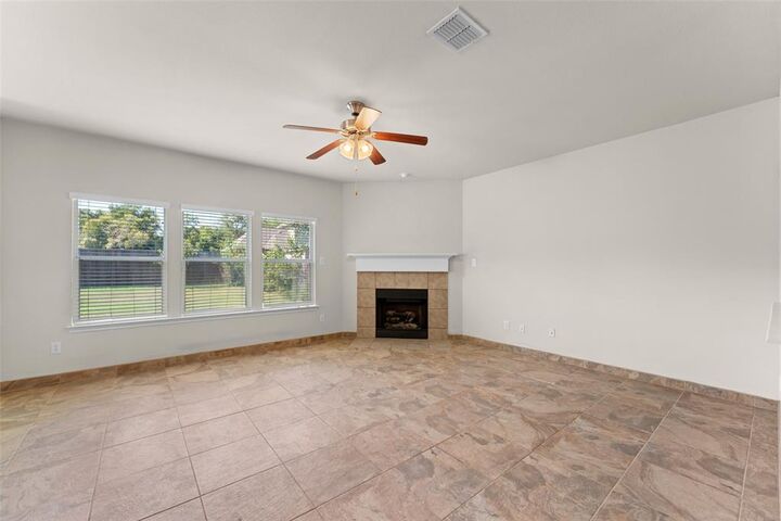 Property Photo: 5891 Candlelight Lane TX 75052