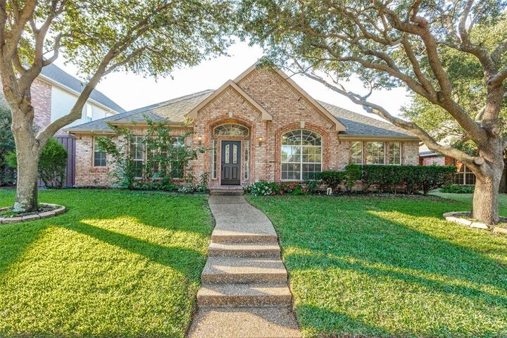 Property Photo: 4312 Helston Drive TX 75024