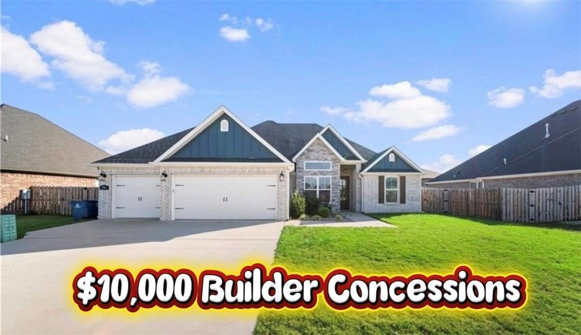 Property Photo: 901 Carlock Drive AR 72751