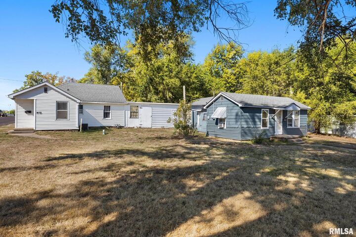 1423-1425 S 13th Street  Pekin IL 61554 photo