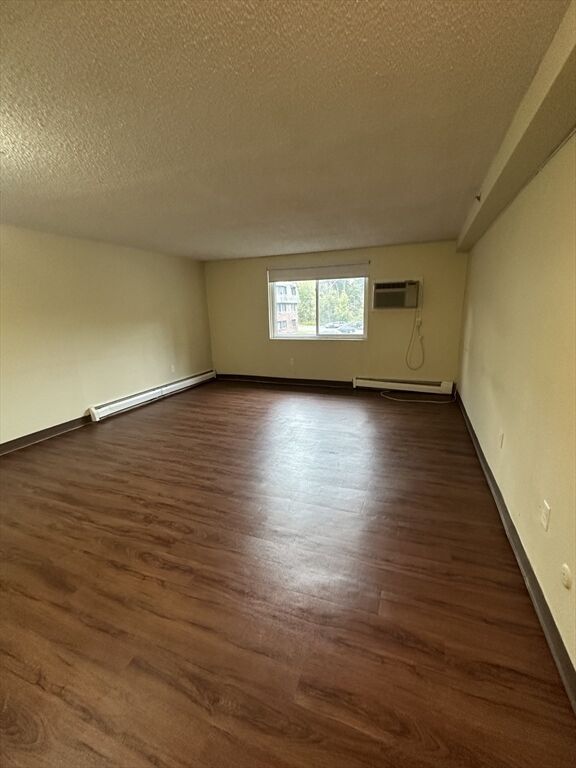 Property Photo: 688 Boston Post Rd E 202 MA 01752