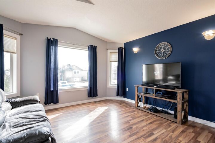 Property Photo: 8802 67 Avenue AB T8W 2X9