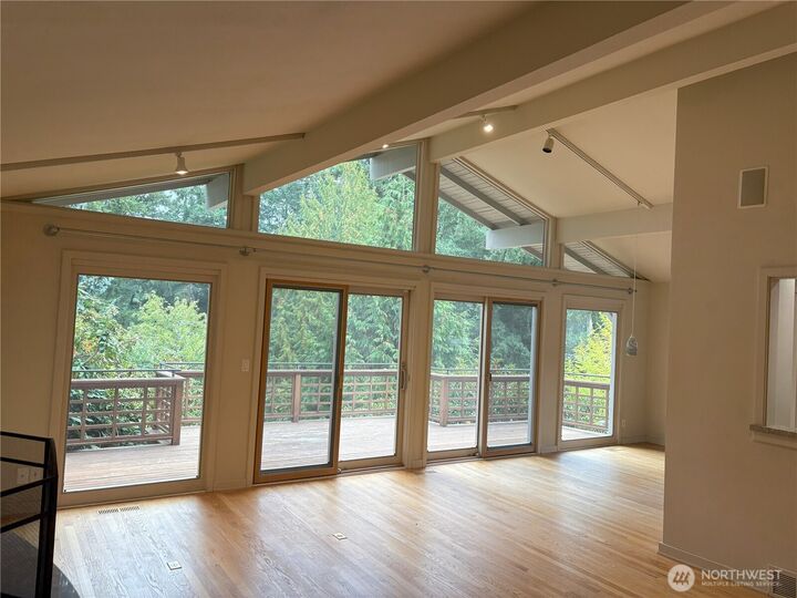 Property Photo: 253 129th Avenue NE WA 98005