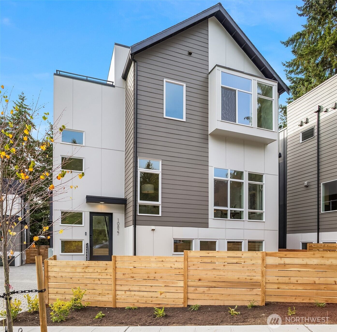 Property Photo:  10827  11th Avenue NE  WA 98125 