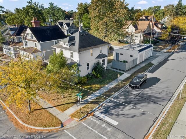 Property Photo: 902 S Washington Avenue MI 48067
