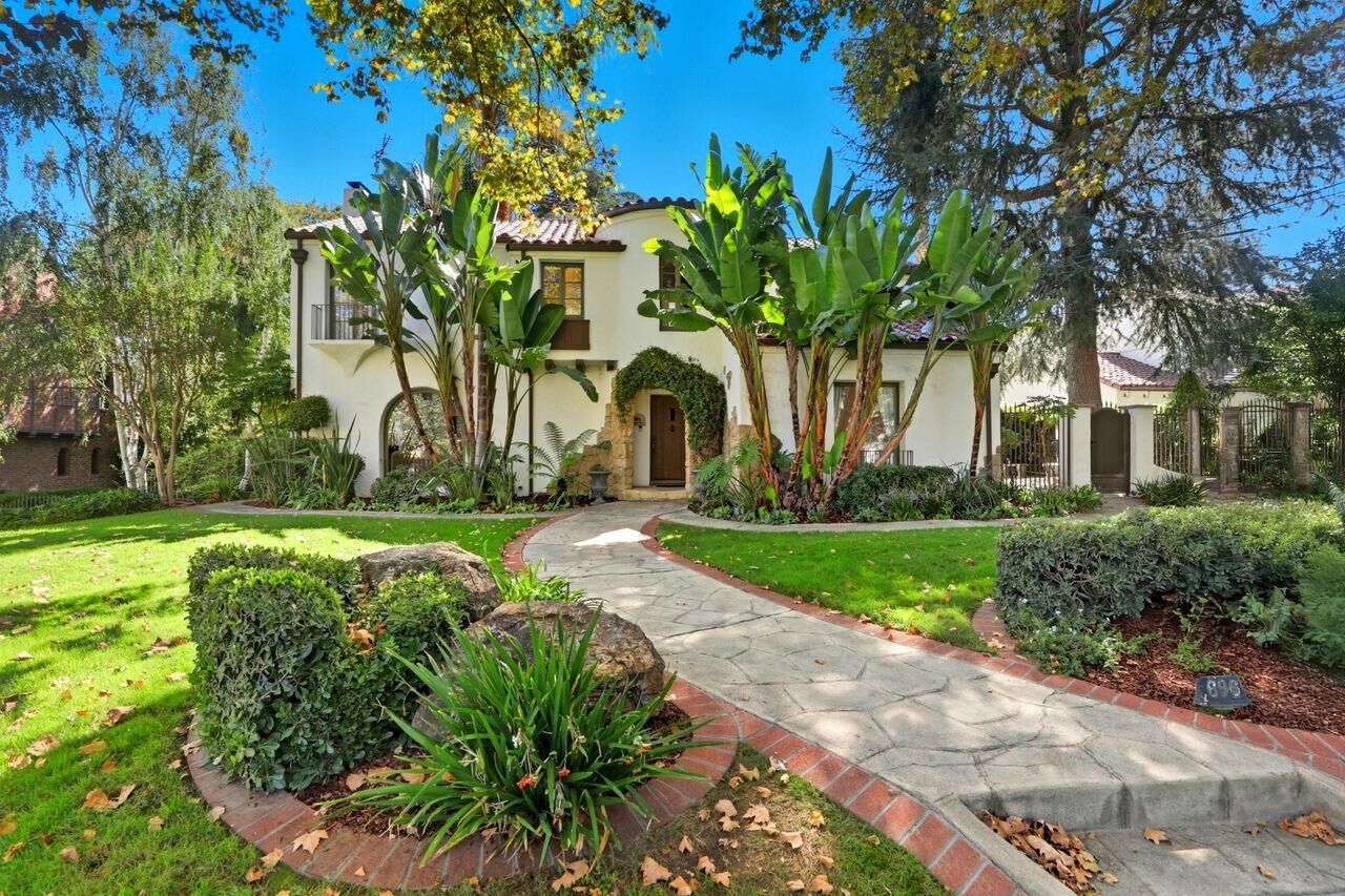 Property Photo: 696 Margaret Street CA 95112