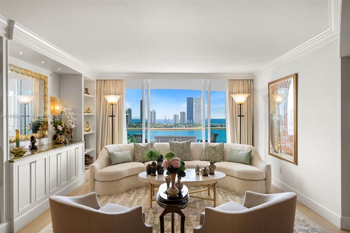 6000 Island Blvd 1803  Aventura FL 33160 photo