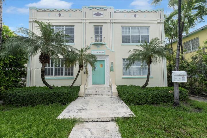 Property Photo:  1027 S Euclid Ave 12  FL 33139 