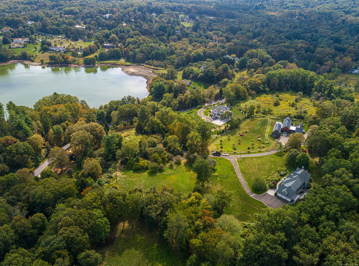 Property Photo: 125 Nod Hill Road CT 06897