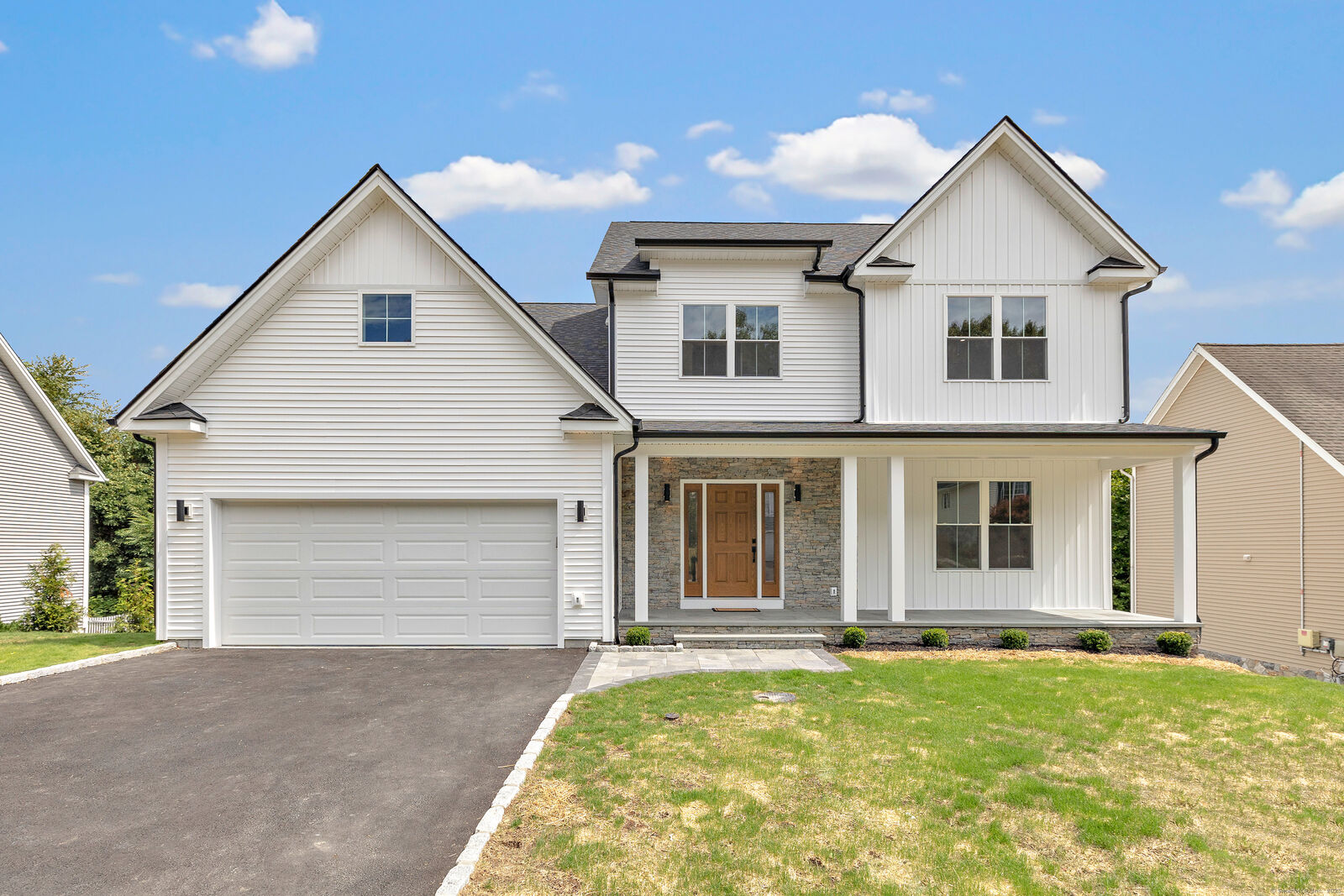 Property Photo:  33 Larovera Terrace  CT 06401 