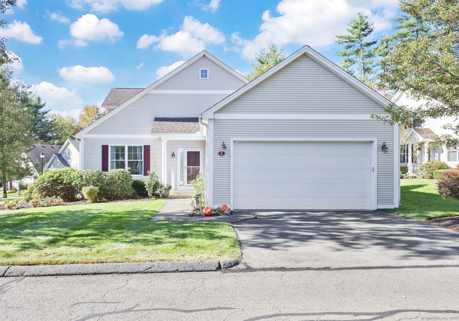 Property Photo: 1 Larkspur Lane 1 CT 06001