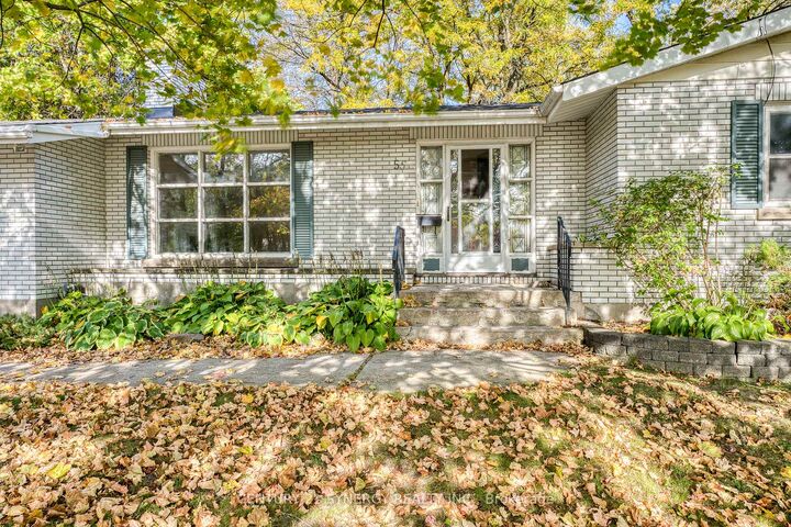 Property Photo: 55 Drummond Street W ON K7H 2J9