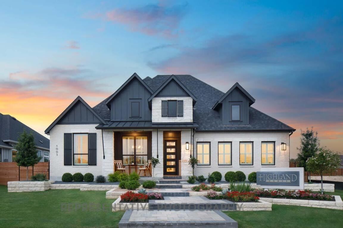 Property Photo: 1005 Painted Horse Drive TX 78633