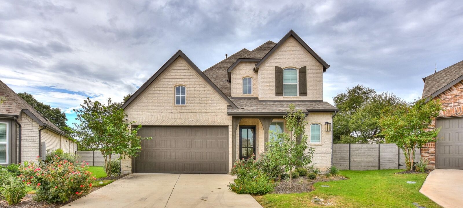 Property Photo: 124 Timber Glen Lane TX 78628