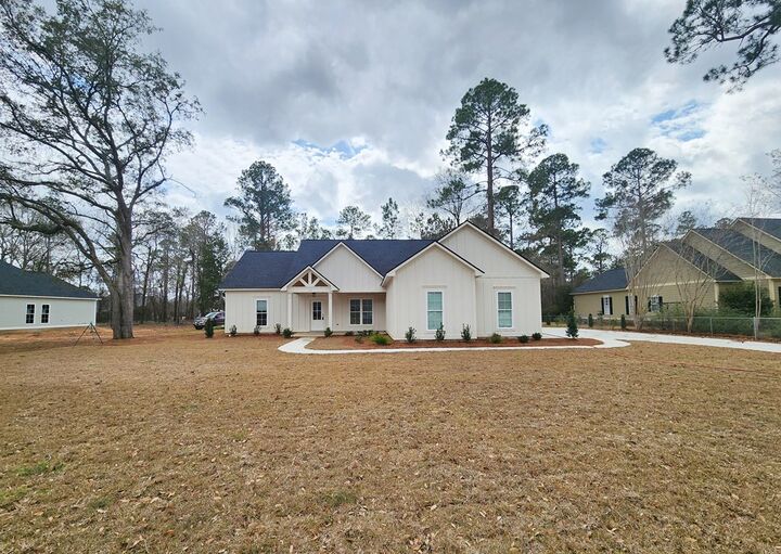 Property Photo:  113 Tybee Ln  GA 31763 