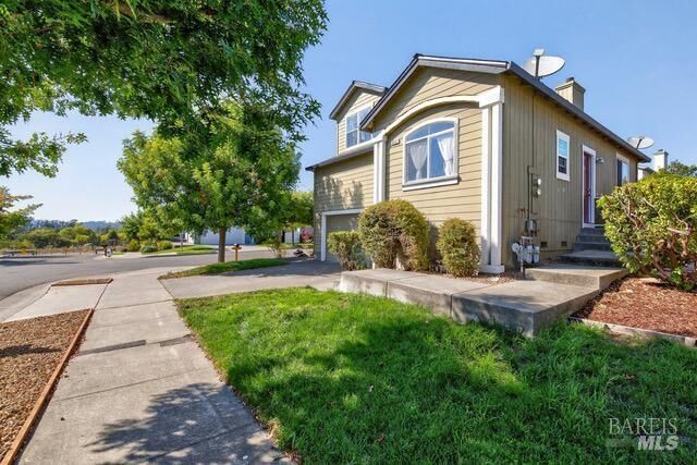 Property Photo:  184 El Encanto Way  CA 95409 