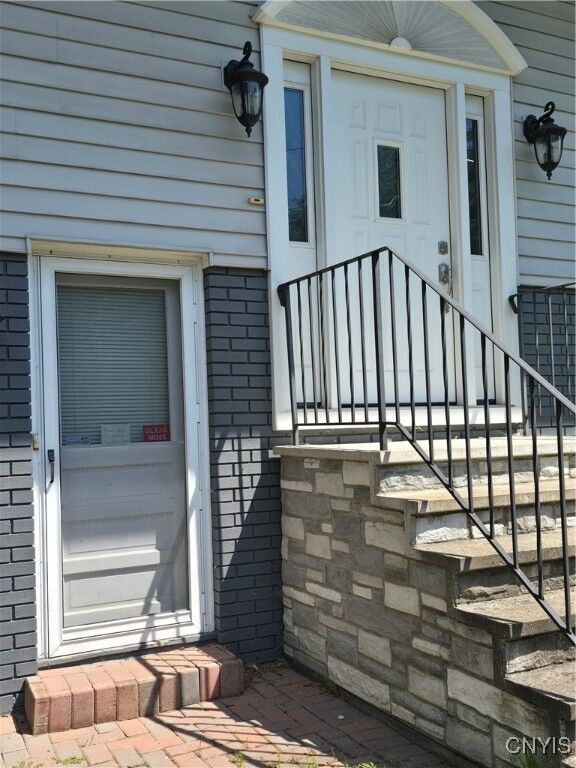 Property Photo: 4777 Glencrest Avenue NY 13088