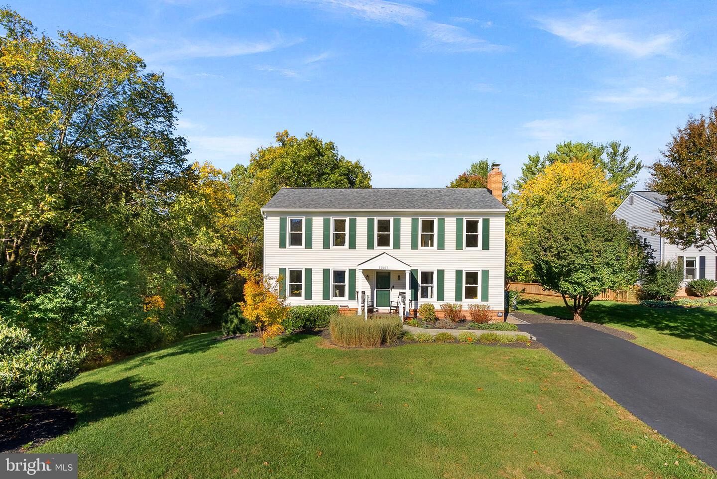 Property Photo:  20017 Great Falls Forest Drive  VA 22066 