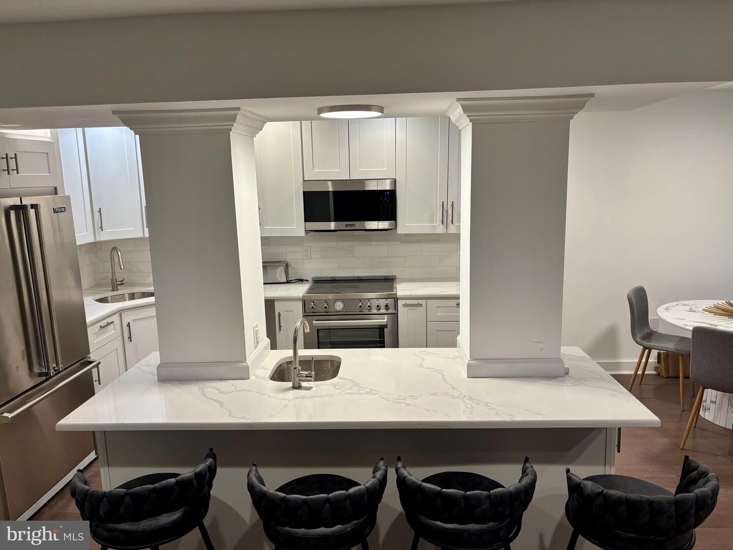 Property Photo: 105 Lombard Street B PA 19147