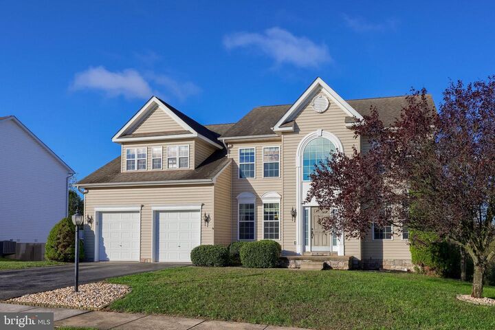Property Photo: 1636 Fountain Rock Drive PA 17315