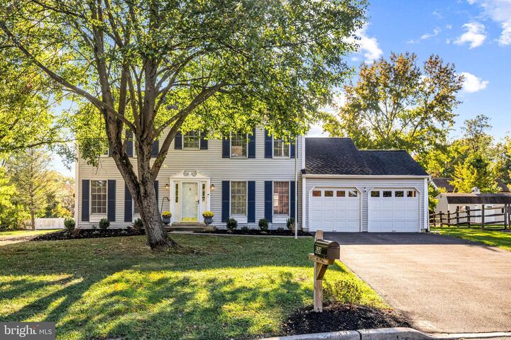 Property Photo: 624 Lollard Court PA 19047