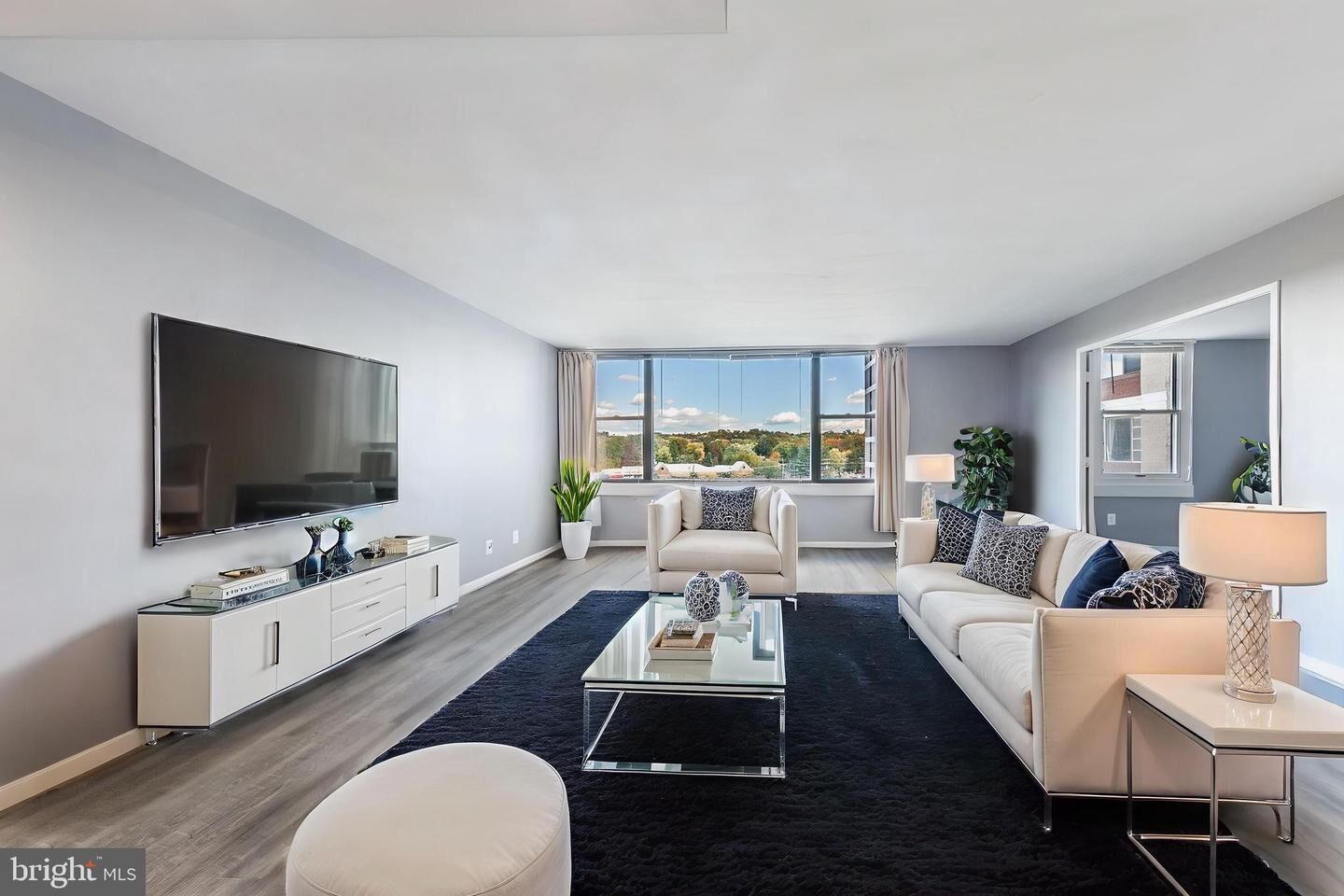 Property Photo:  4600 Duke Street 921  VA 22304