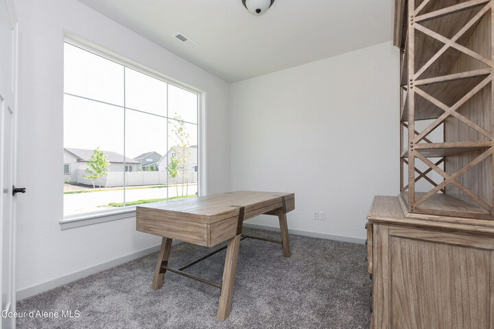 Property Photo: 2556 W Victor Loop ID 83815