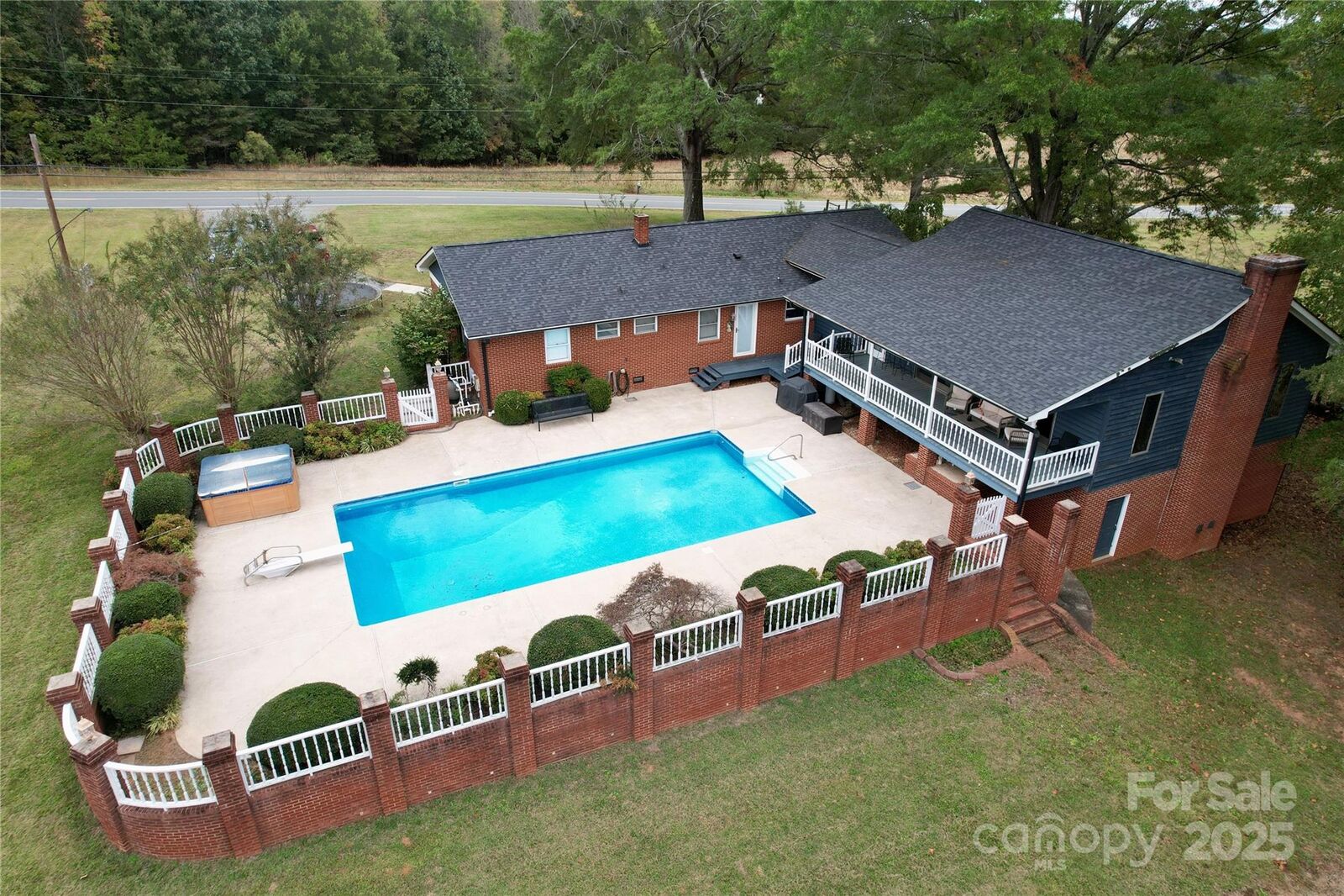 Property Photo: 11720 Kluttz Road NC 28071