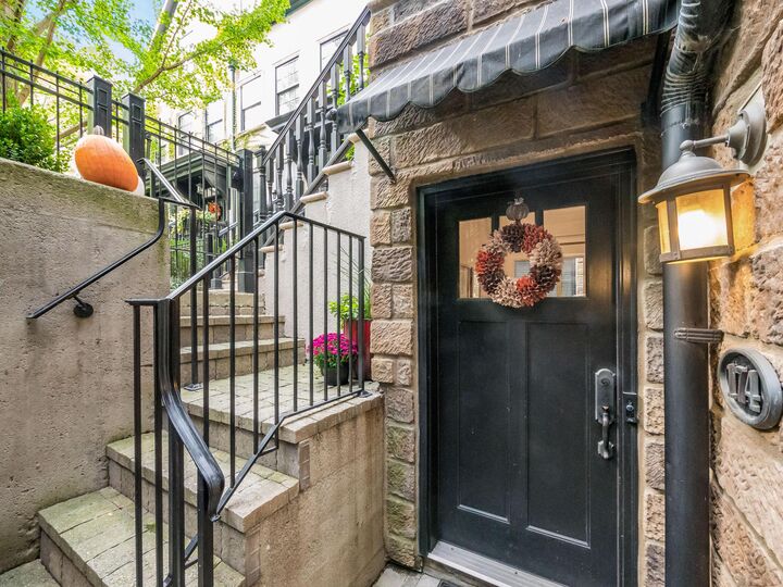 Property Photo: 174 E Gay Street OH 43215