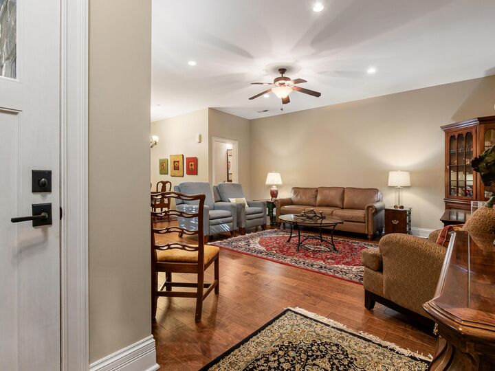 Property Photo:  174 E Gay Street  OH 43215