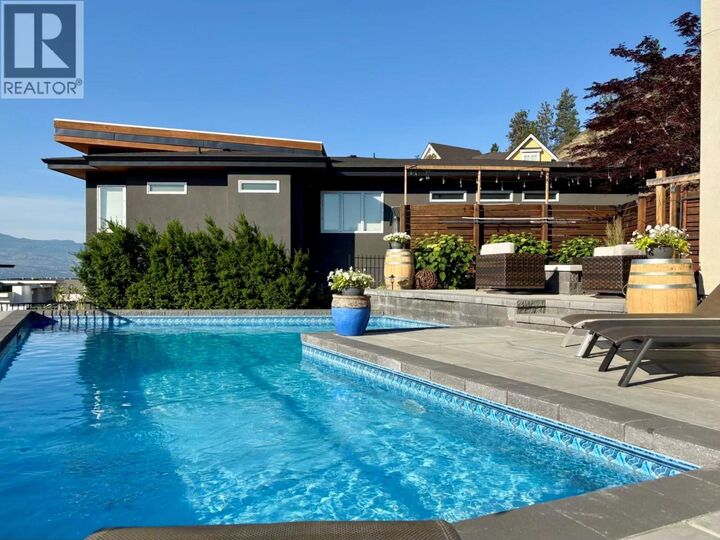 Property Photo: 738 Highpointe Drive BC V1V 2Y1
