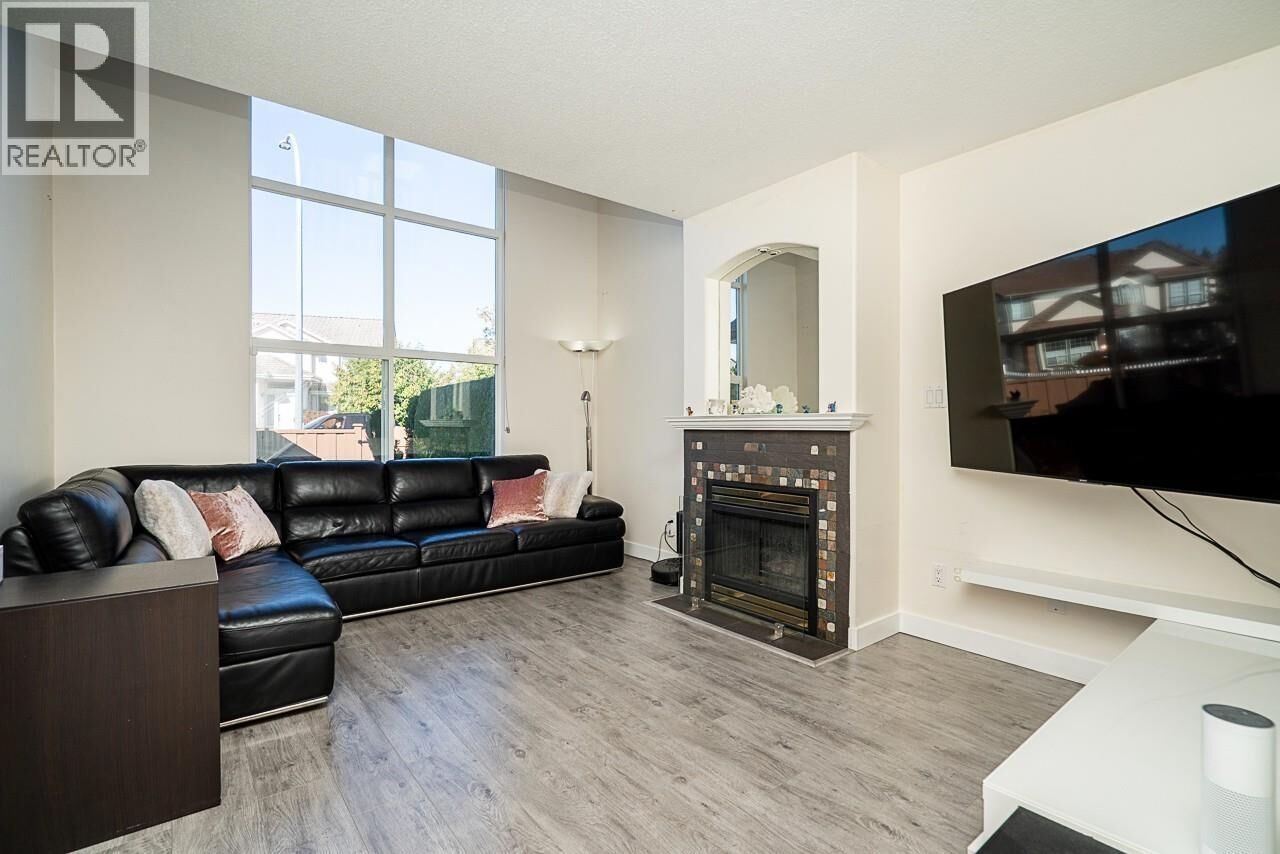 Photo de la propriété:  1370 Riverwood Gate 52  BC V3B 7V7