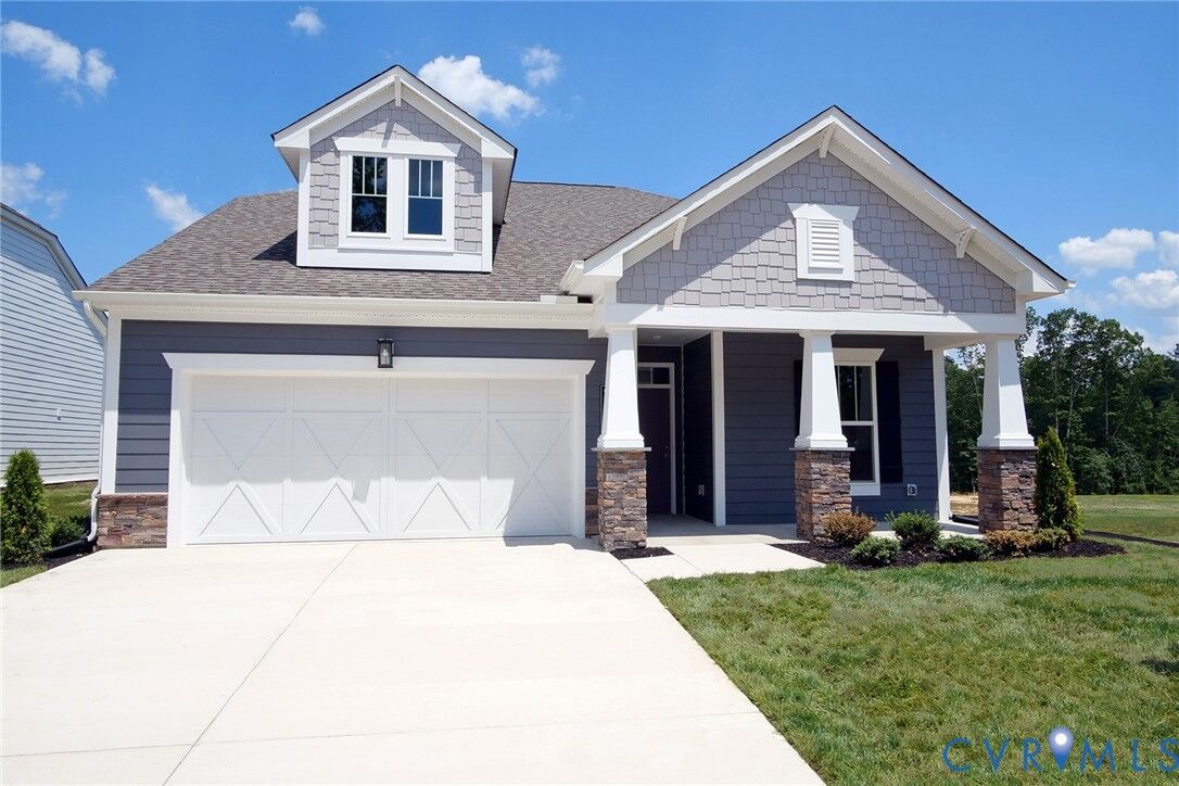 Property Photo: 16018 Canoe Pointe Loop 19-4 VA 23120