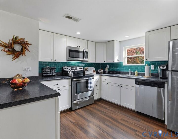 Property Photo: 2900 Lake Louise Drive VA 23139