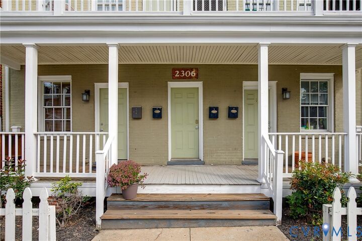 Property Photo: 2306 Parkwood Avenue VA 23220