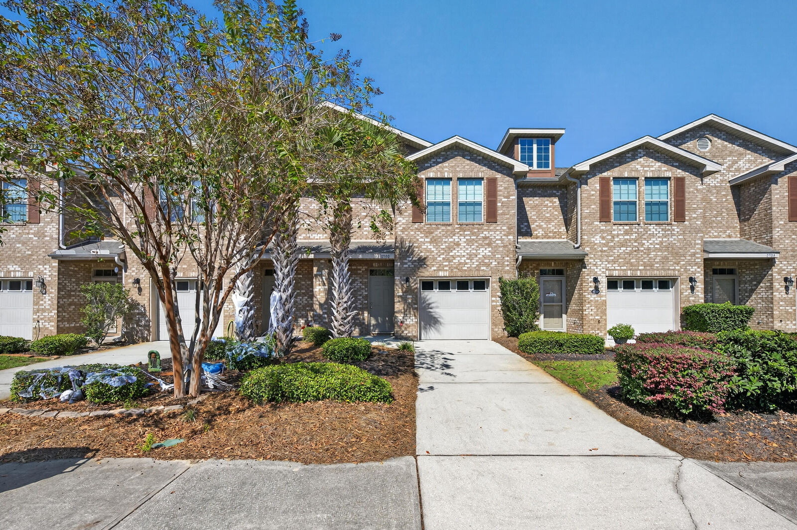 Property Photo: 8900 White Ibis Way FL 32566