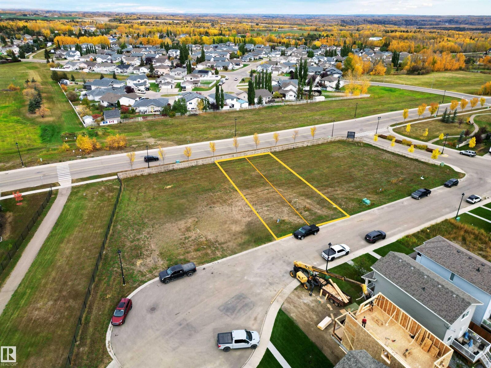 Property Photo:  4010 & 4012 42 Avenue  AB T7A 0B4 