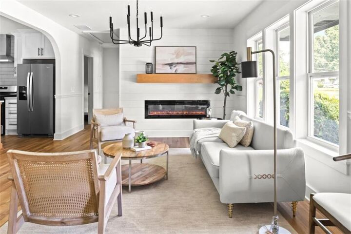 Property Photo: 2053 Juanita Street GA 30032