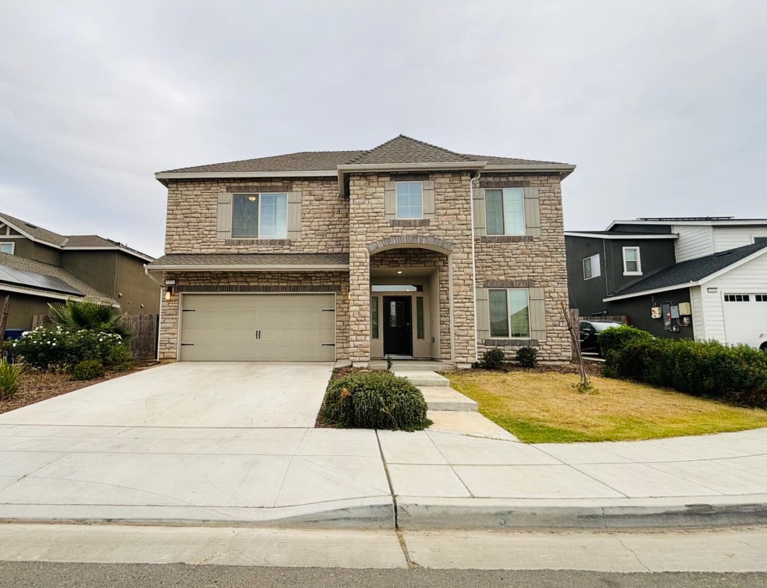 Property Photo: 5323 W Huffman Avenue CA 93722